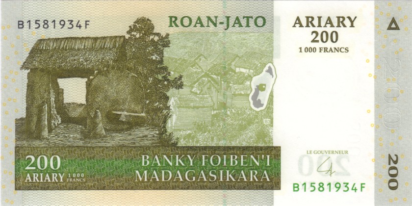 Madagascar P87b 200 Ariary (1.000 Francs) 2004 UNC